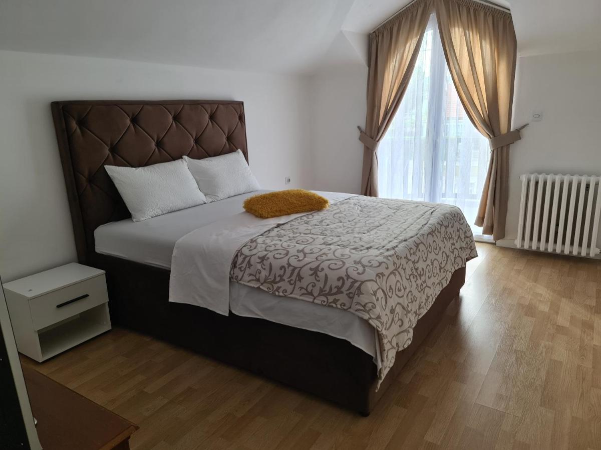 Js Apartmani Nikšić Extérieur photo