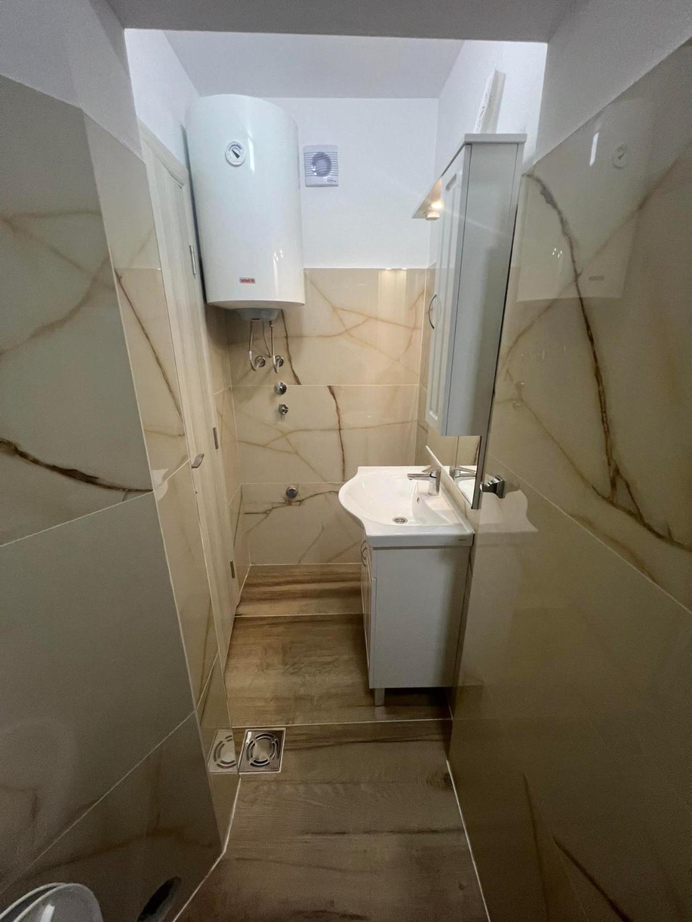 Js Apartmani Nikšić Extérieur photo